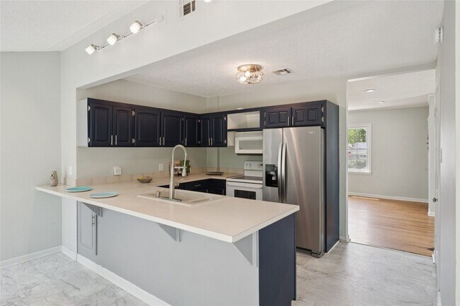 Foto del edificio - 1417 S Quebec Ave