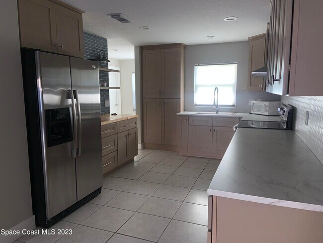 Foto del edificio - 208 Atlas Ln