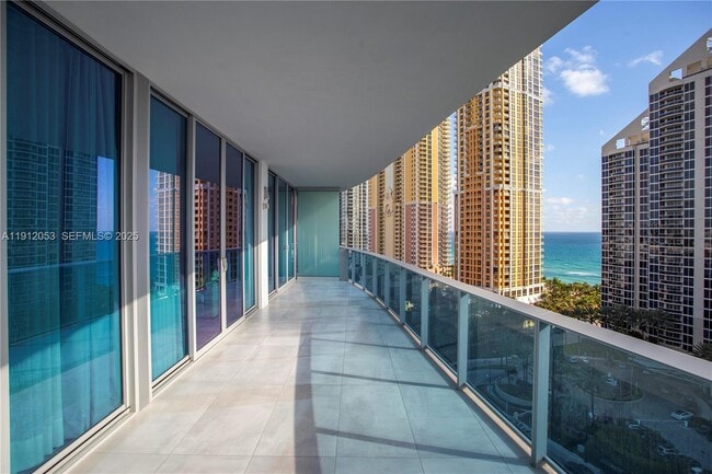 Building Photo - 17550 Collins Ave