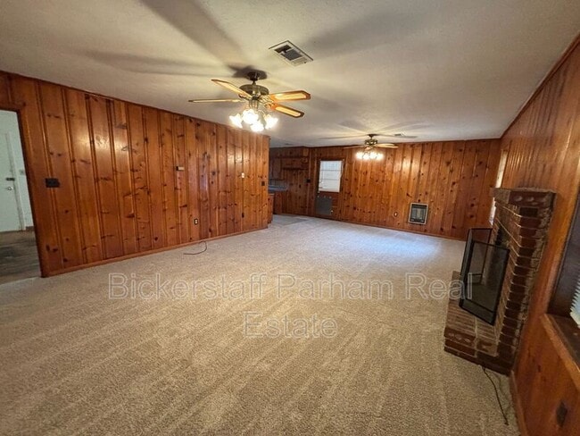 Building Photo - 259 Oswichee Rd