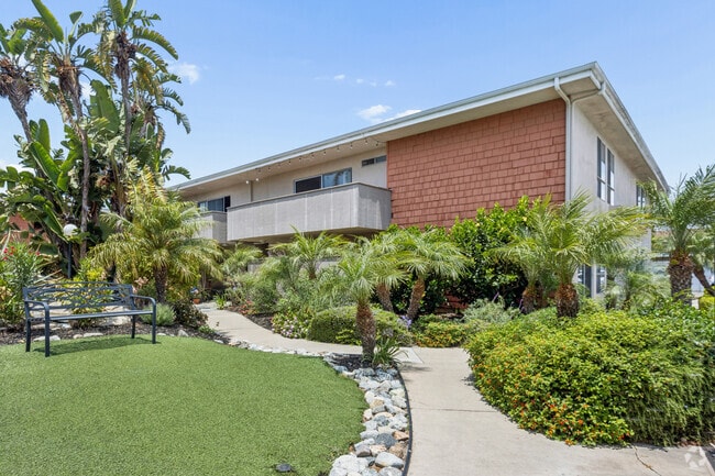 Building Photo - Beachwood Village Apartments
