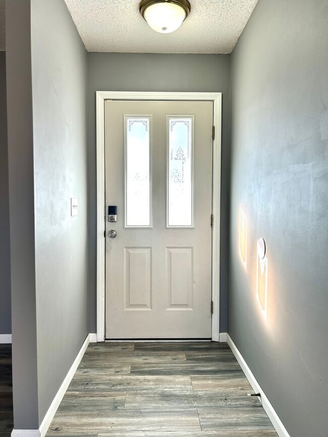 Building Photo - Beautiful Home, Great Location!