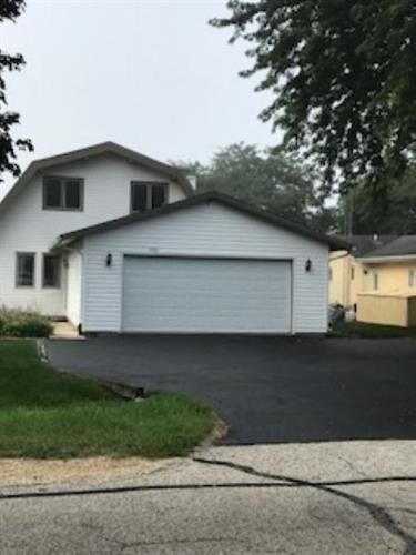 Primary Photo - 620 Candlewick Dr