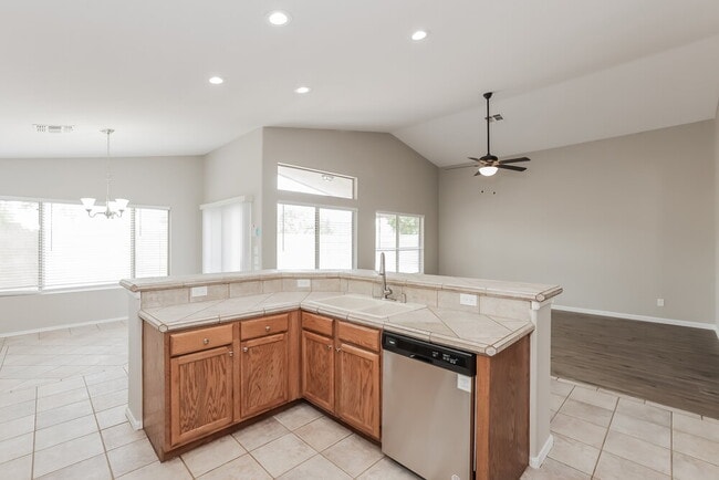 Foto del edificio - 20810 N 74th Ln
