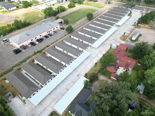 Foto del edificio - 740 N Alamo Rd