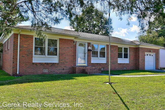 Building Photo - 3 br, 2 bath House - 3817 Colonial Parkway