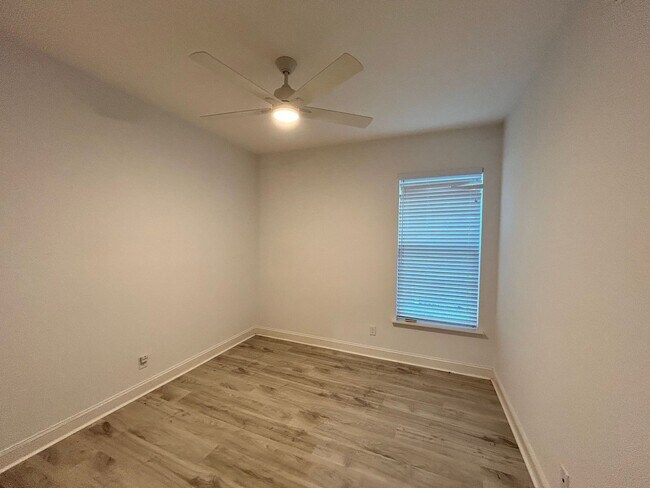 Foto del edificio - 3/2 Single Family Haven in Silver Leaf Vil...