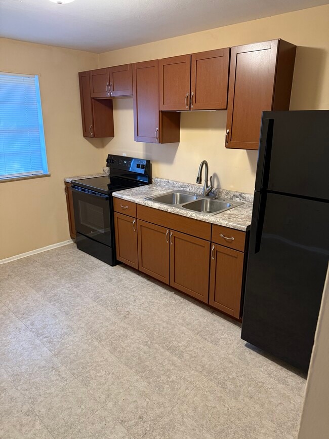 Foto del edificio - 9120 Tutwiler Ave