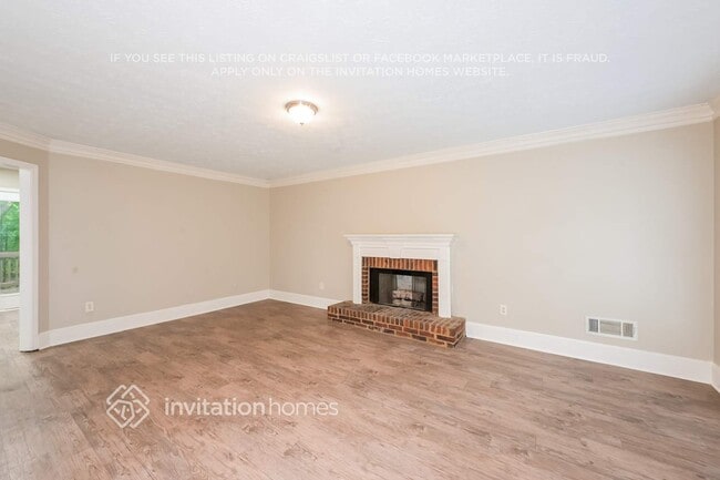 Building Photo - 3453 Woodlaurel Dr