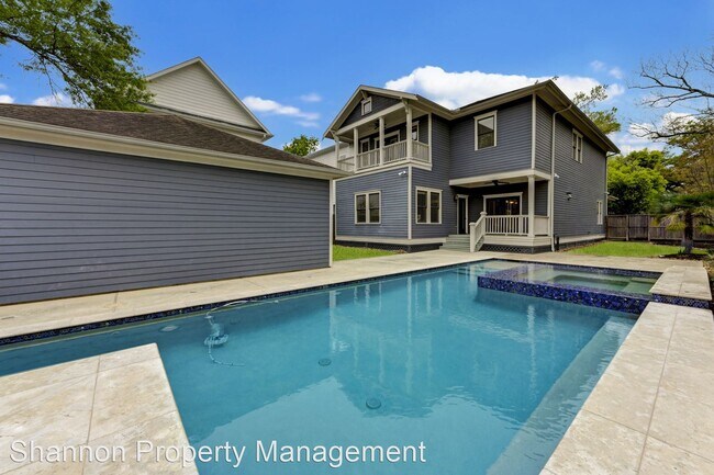 Foto del edificio - 4 br, 3 bath House - 1348 Waverly St