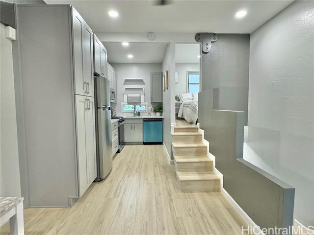 Building Photo - 1508 Kewalo St