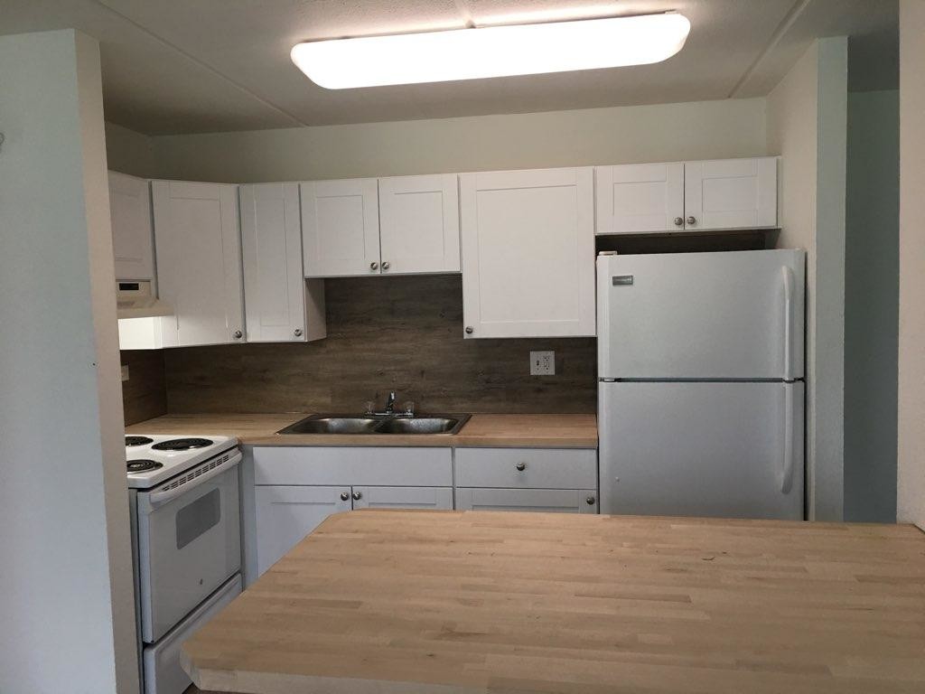 Crossroads Apartments Apartments in Sauk Village, IL