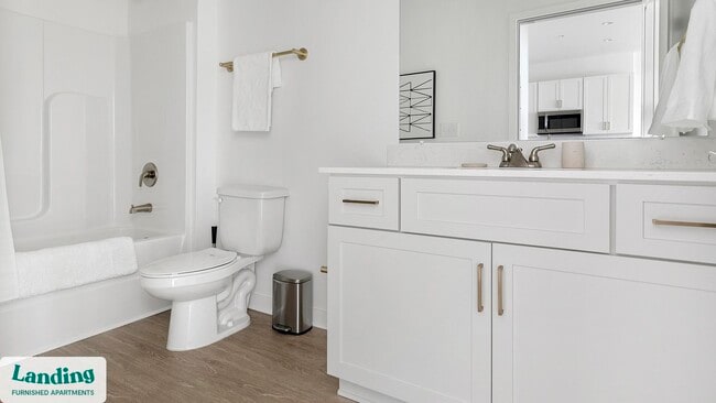 Building Photo - 2708 Old Lebanon Pike