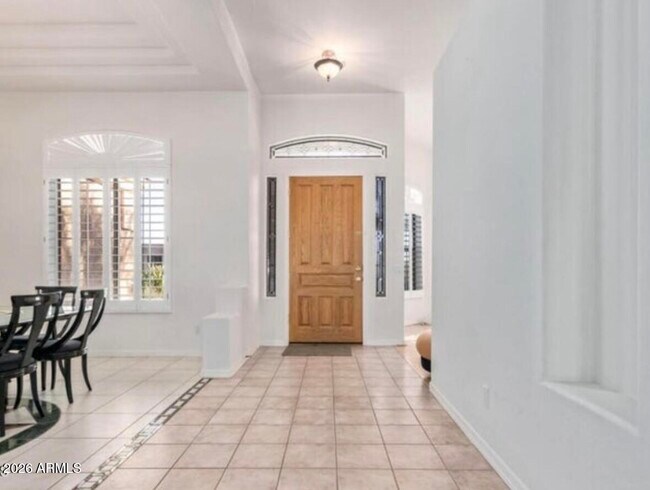 Building Photo - 1420 E Michelle Dr