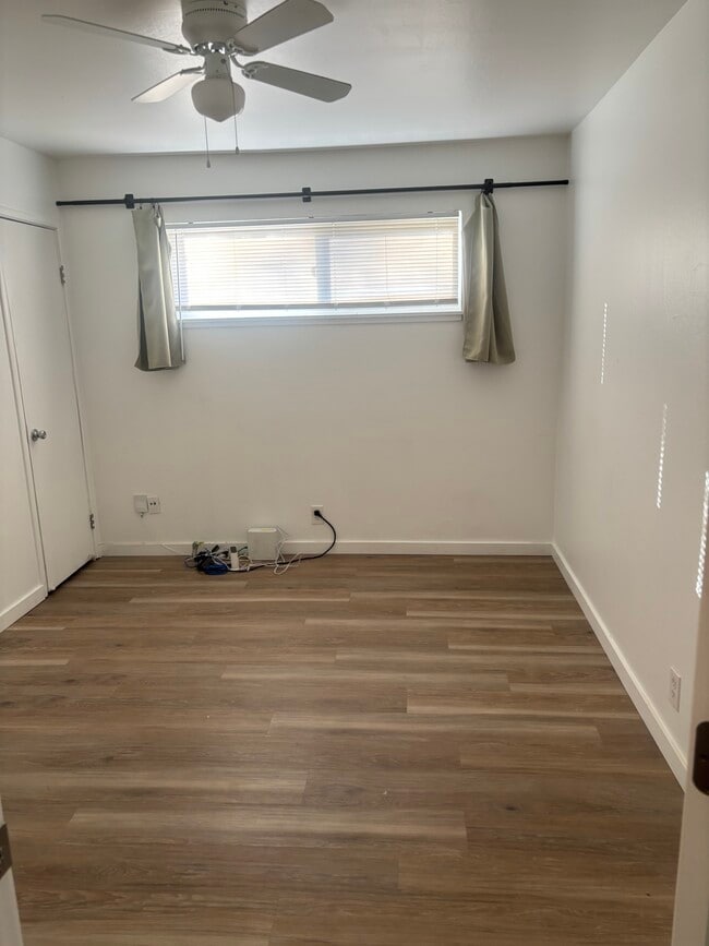 Dormitorio - 1168 West Cir