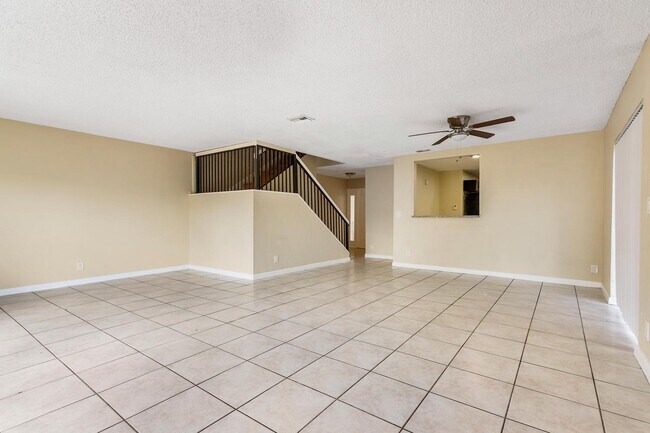 Foto del edificio - 7901 NW 33rd St