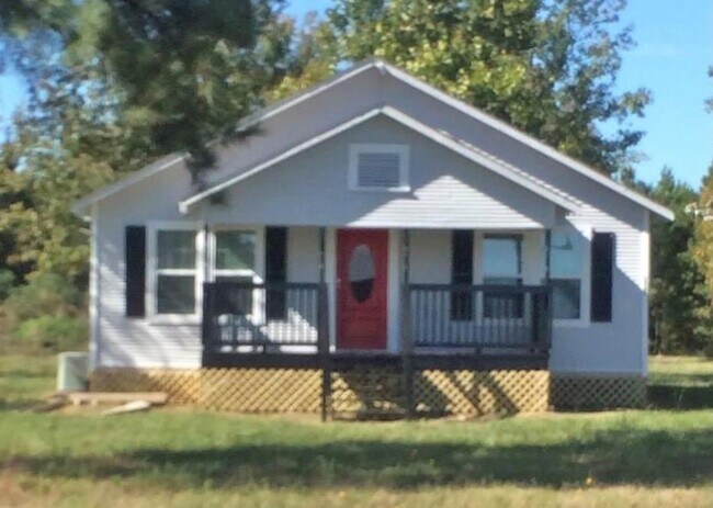 Building Photo - 399 County Rd 2268