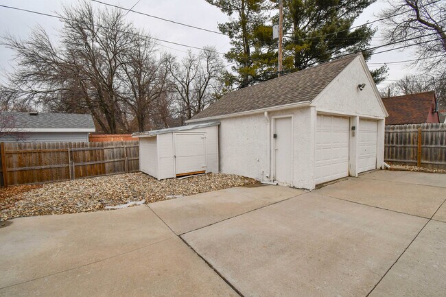 Foto del edificio - 2012 W 22nd St