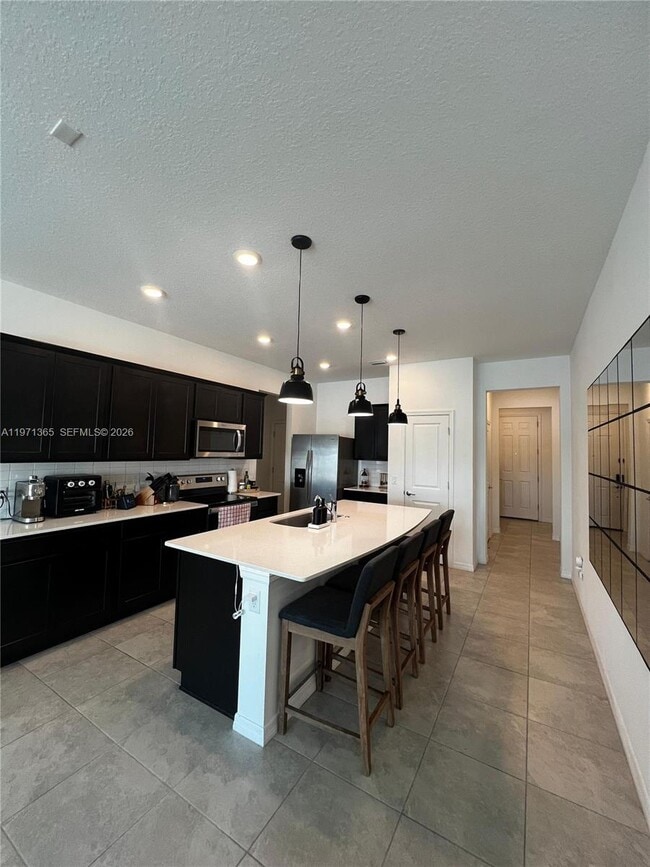 Building Photo - 6140 Planta LN