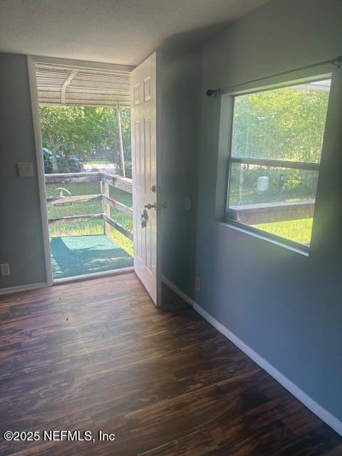 Building Photo - 259 Lakeview Ct