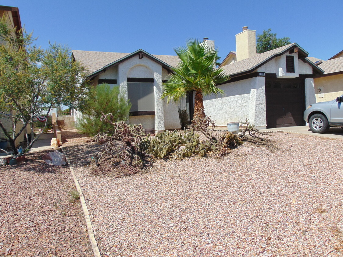 Primary Photo - Henderson Single Story House