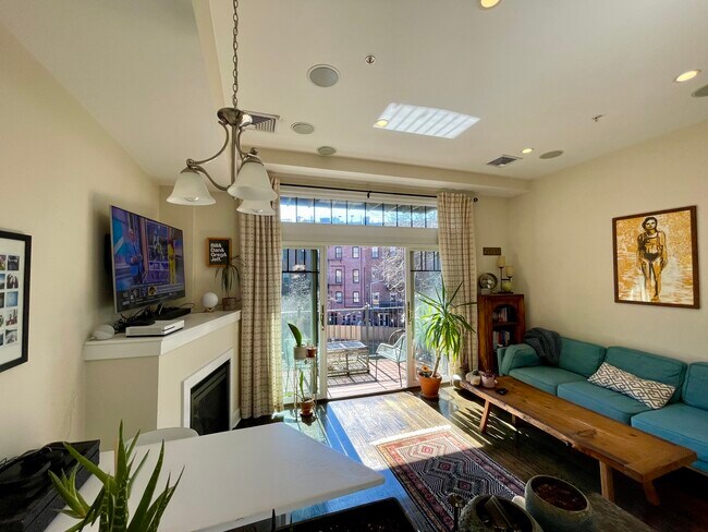 Foto del edificio - 410 Columbus Ave