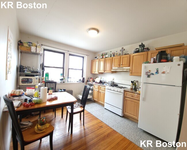 Building Photo - 27 Egremont Rd