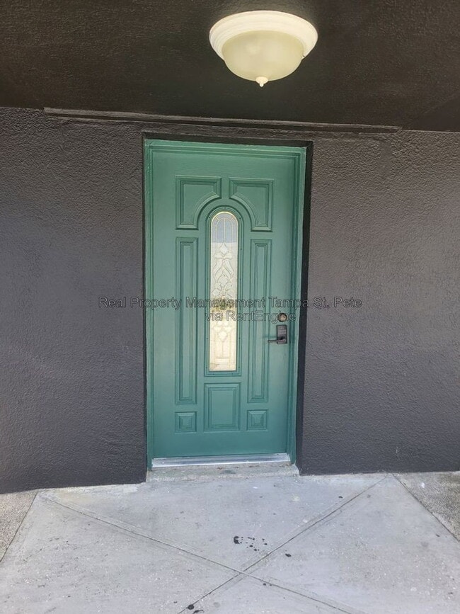 Photo - 3422 West Idlewild Avenue Apartment