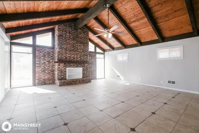Foto del edificio - 7902 E 79TH ST, KANSAS CITY, MO 64138