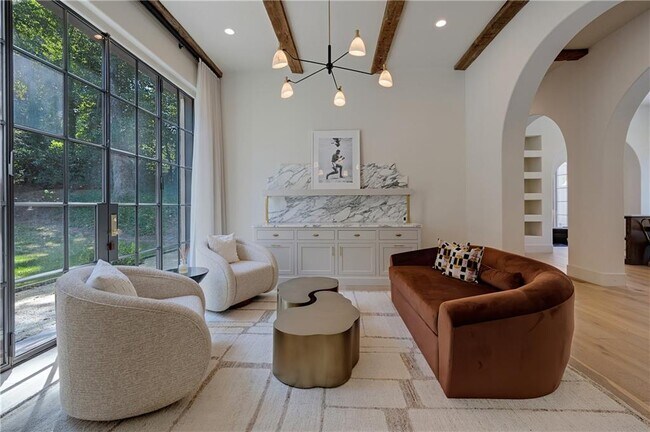 Foto del edificio - 3570 Knollwood Dr NW