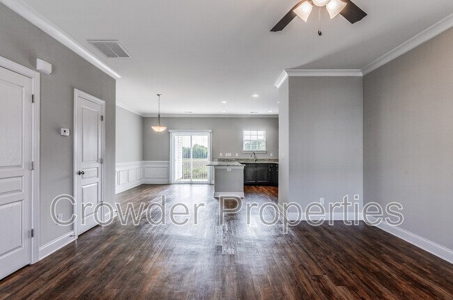 Foto del edificio - 364 Halton Crossing Dr SW