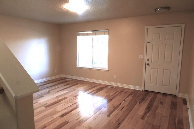 Foto del edificio - LARGE 5 Bedroom Home in Kuna with a 3 CAR ...