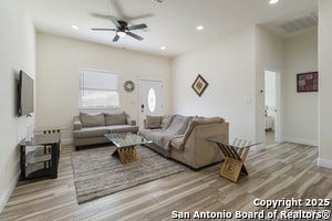 Building Photo - 567 Hummingbird Hill