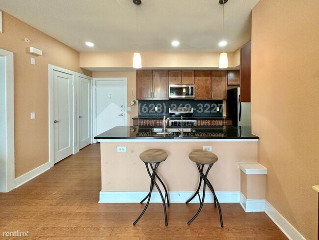Foto del edificio - 2 br, 2 bath Condo - 3016 Guadalupe Street...