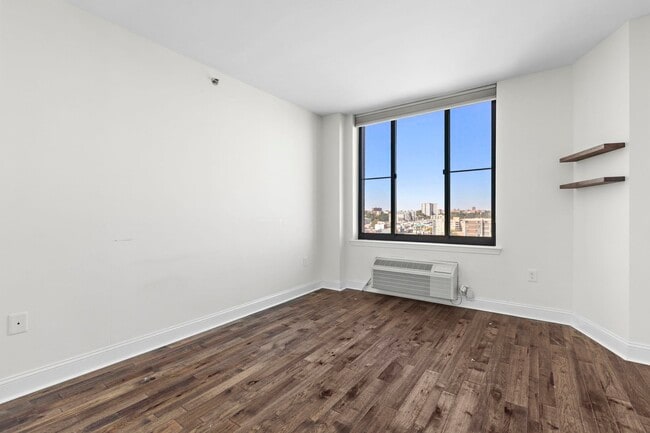 Foto del edificio - 415 Newark St.