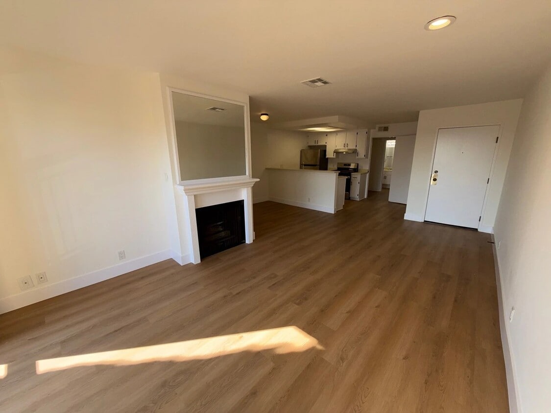 Foto principal - 1321 N Vista St