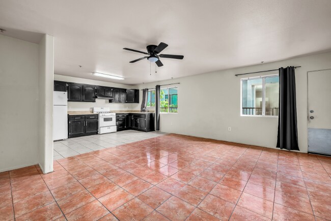 Foto del edificio - 5231 Huntington Dr N