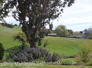 Building Photo - 994 Fredensborg Canyon Rd