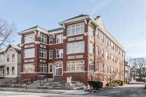 Primary Photo - 2101 N Pennsylvania St