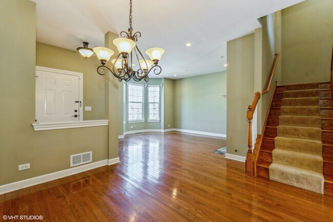 Building Photo - 389 Bradbury Ln