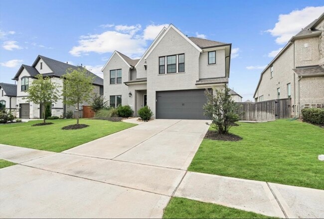 Building Photo - 24915 Heather Glade Trail