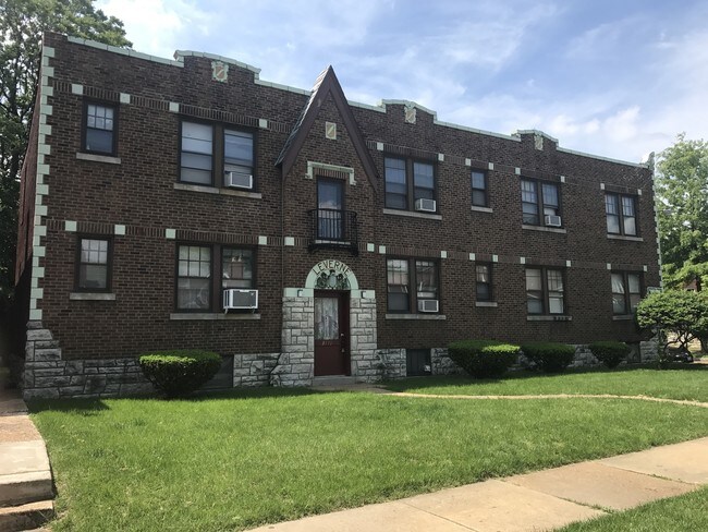 Building Photo - 3846-3852 Bamberger Ave