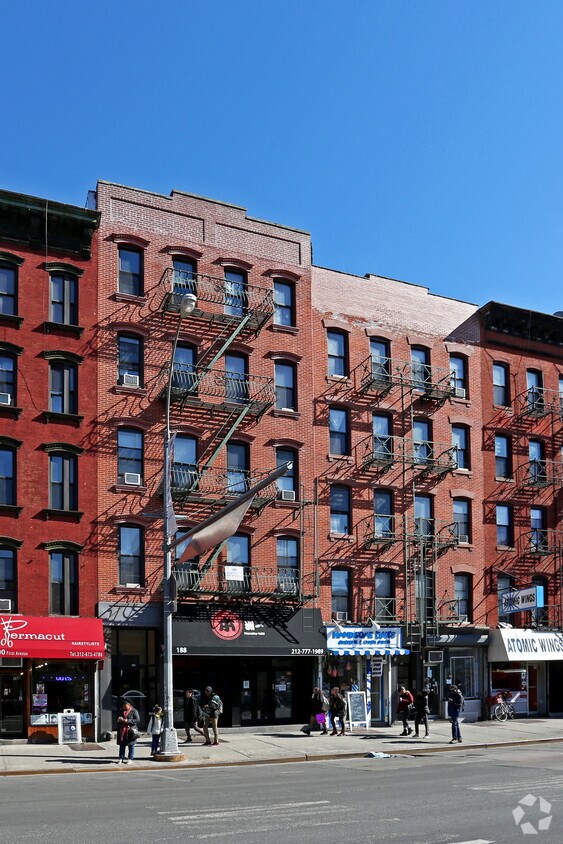 Foto principal - 186 1st Ave