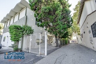 Building Photo - 3737 Inglewood Blvd