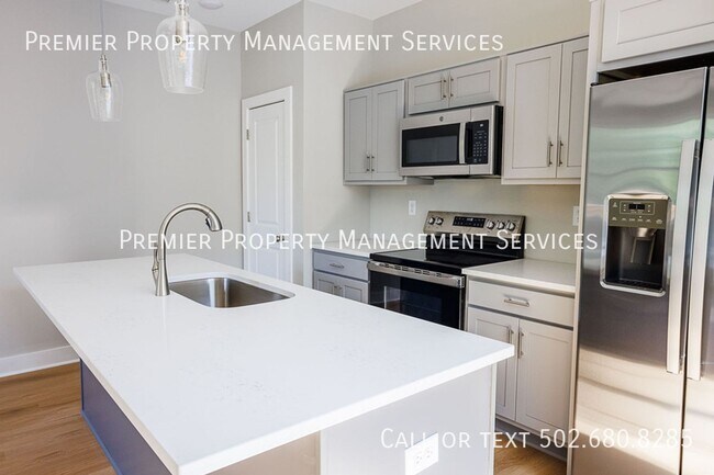 Foto del edificio - Two Bed  Two Bath Duplex-Brand-New 2024 Bu...