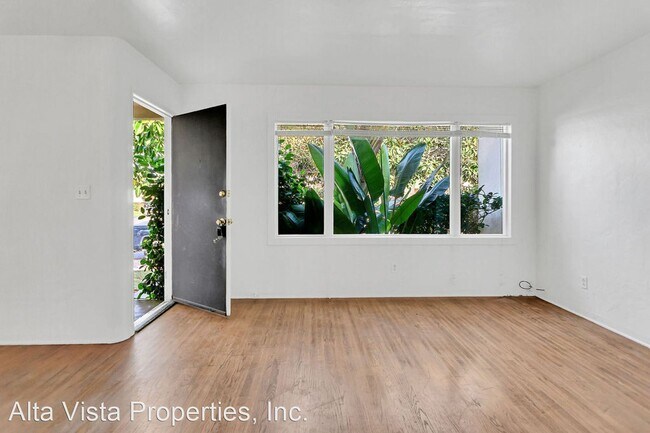 Foto del edificio - 3 br, 1 bath House - 3992 Honeycutt St