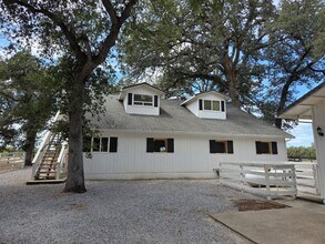 Building Photo - 8424 Silver Bridge Rd