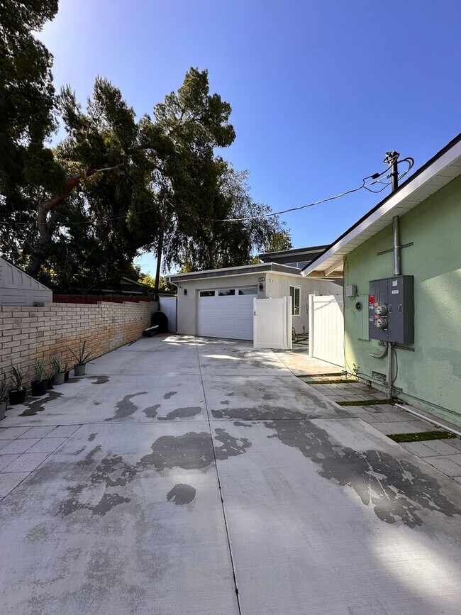 Foto del edificio - Modern ADU - Riverside, CA 92506