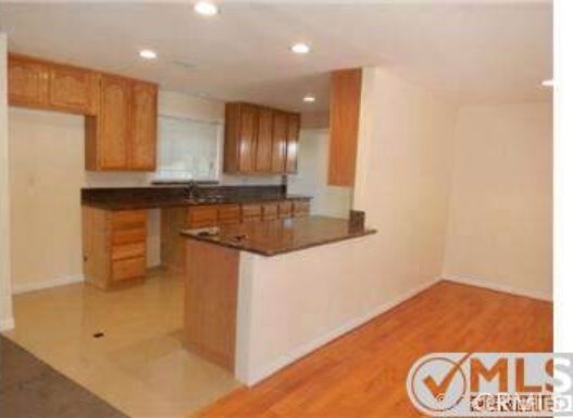 Building Photo - 5538 Irondale Ave