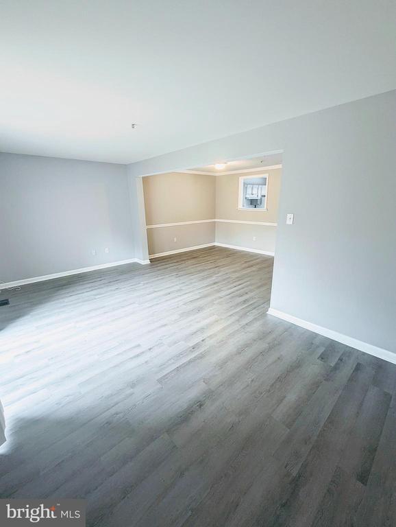 Foto del edificio - 121 Eagles Ridge